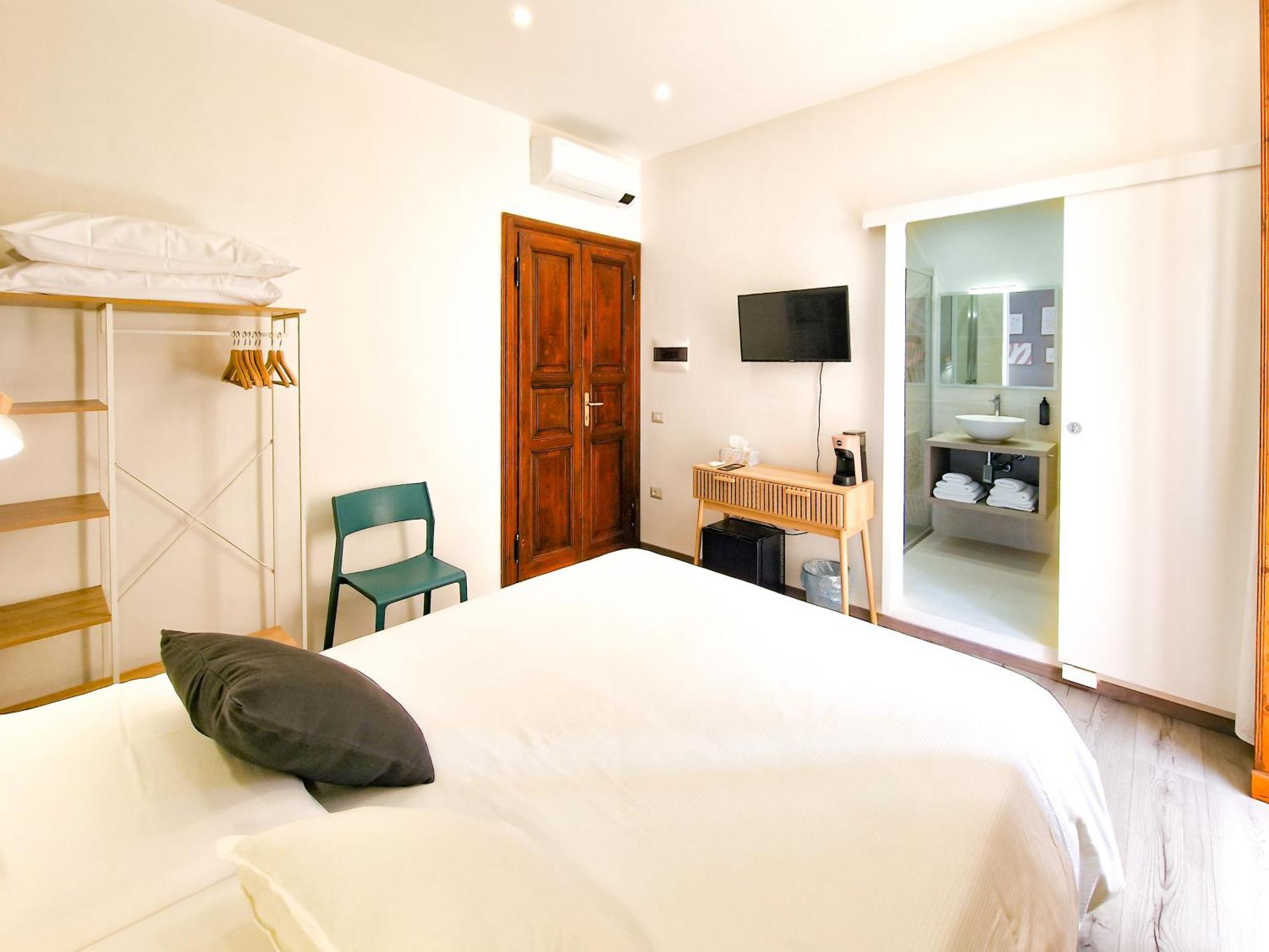 Il Caracolo Rooms La Maddalena  Bagian luar foto